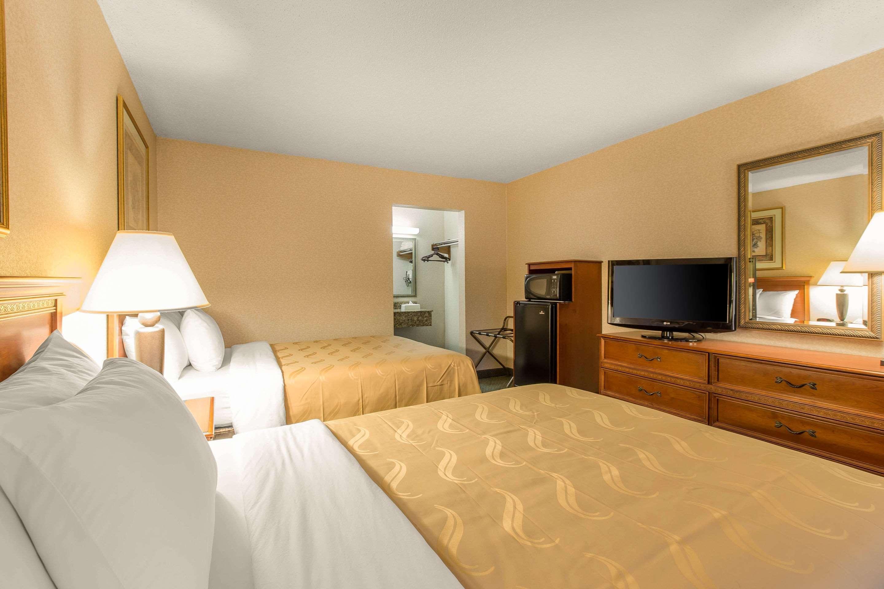 Quality & South I-75 Hotel McDonough